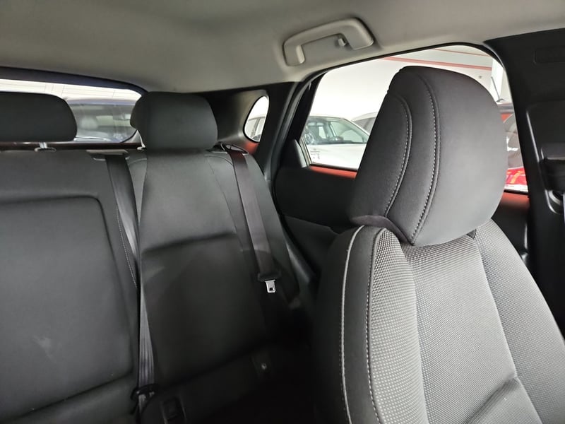 Mazda CX-30 2024 - Imagen 13 de 15