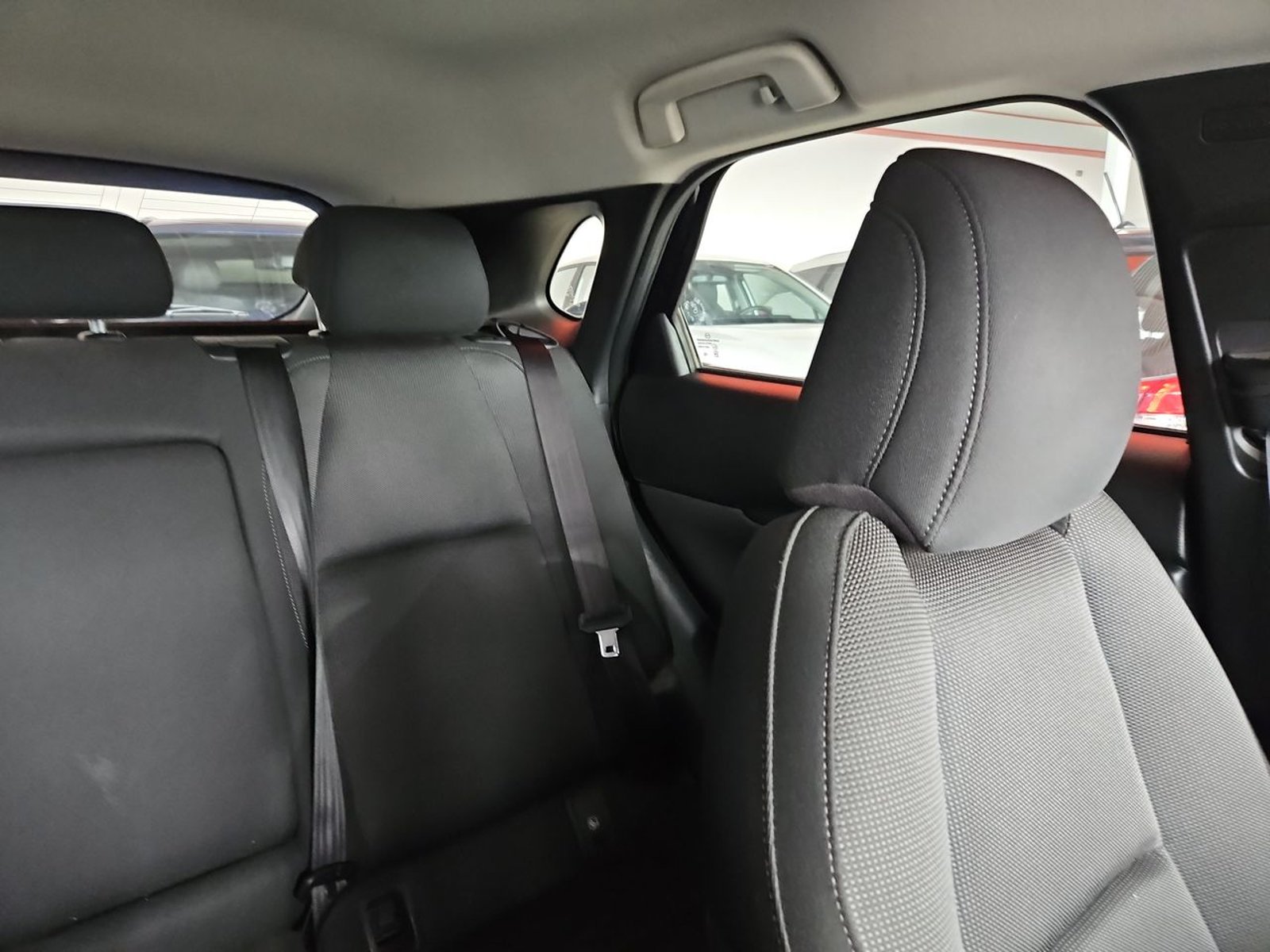 Mazda CX-30 2024 - Imagen 13 de 15