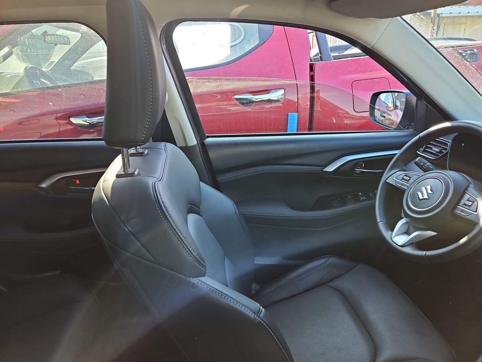 SUZUKI GRAND VITARA 2025 - Imagen 14 de 15
