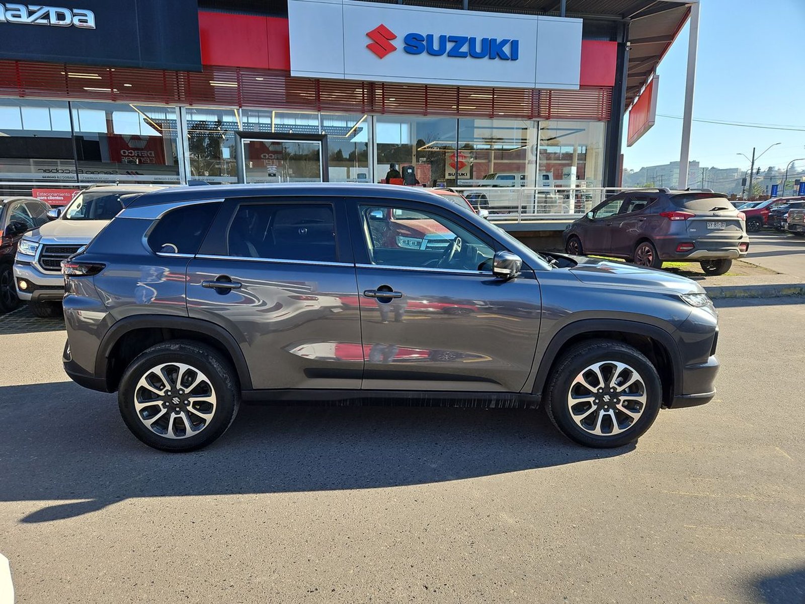 Suzuki GRAND VITARA 2025 - Foto 5 de 15