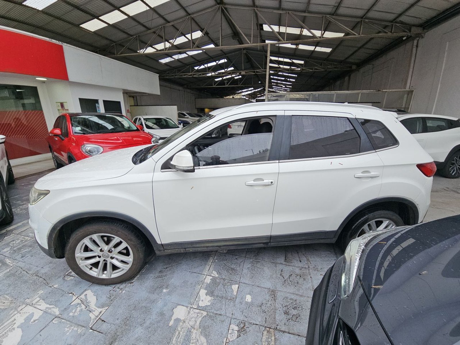 FAW R7 2019 - Imagen 9 de 15