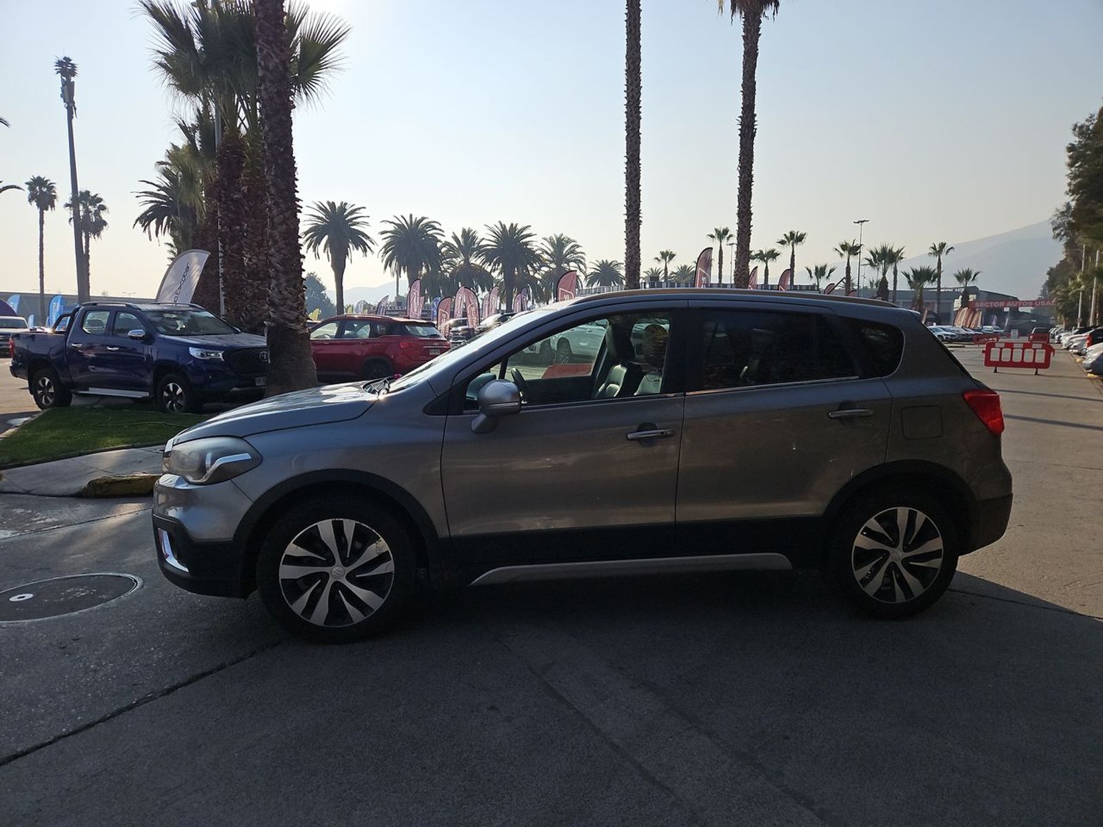 SUZUKI S CROSS 2020 - Foto 5 de 15