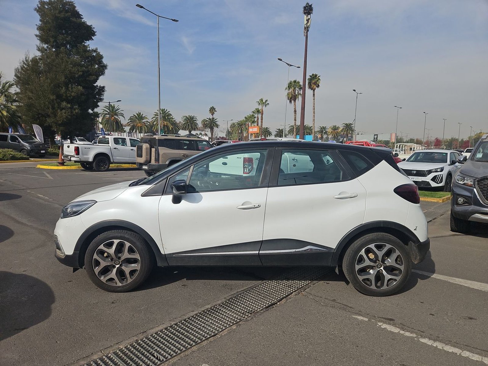 RENAULT CAPTUR 2020 - Imagen 5 de 15