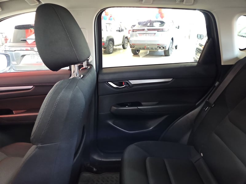 Mazda CX-5 2024 - Imagen 10 de 15