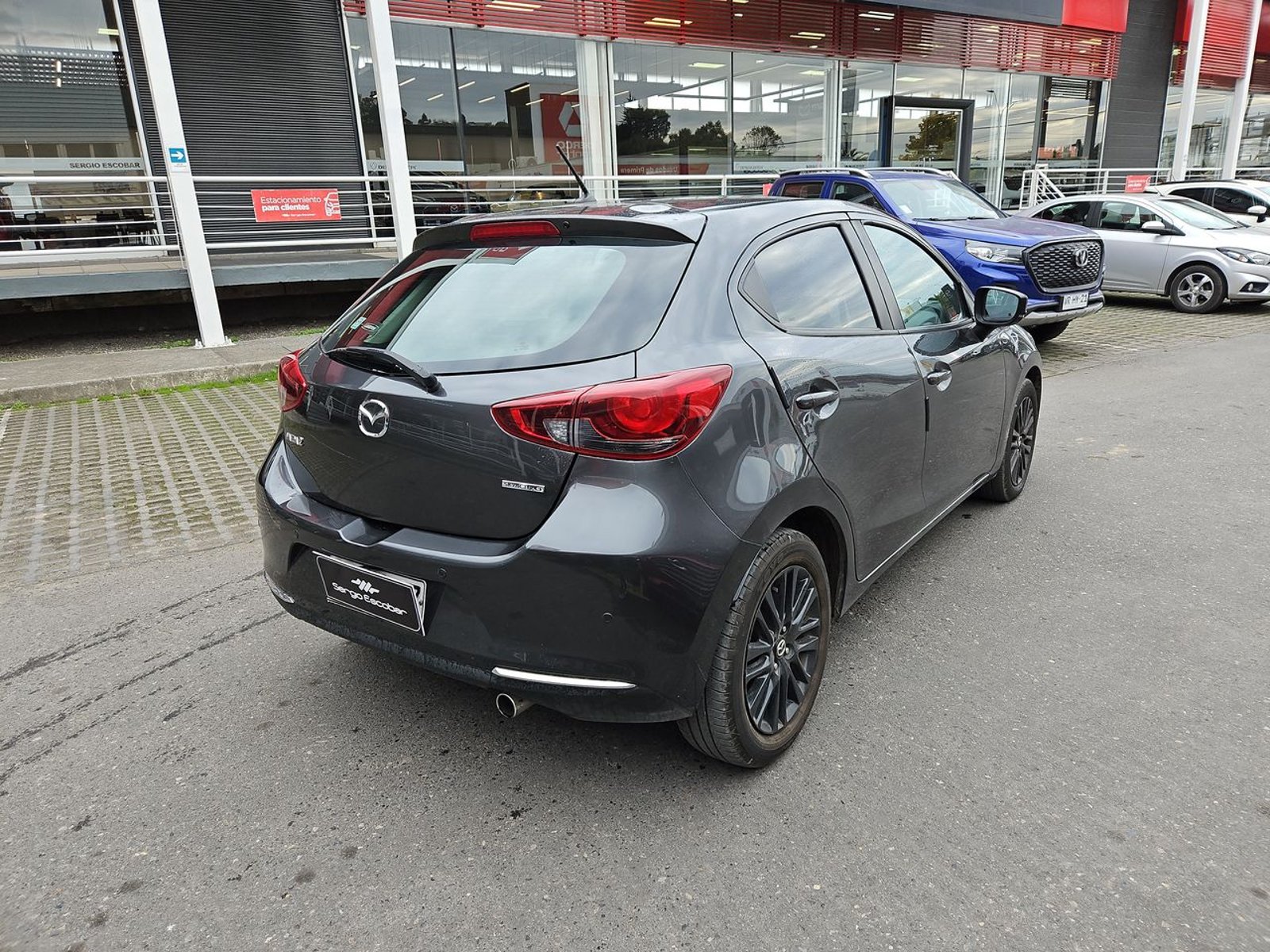 MAZDA 2 2023 - Imagen 6 de 15