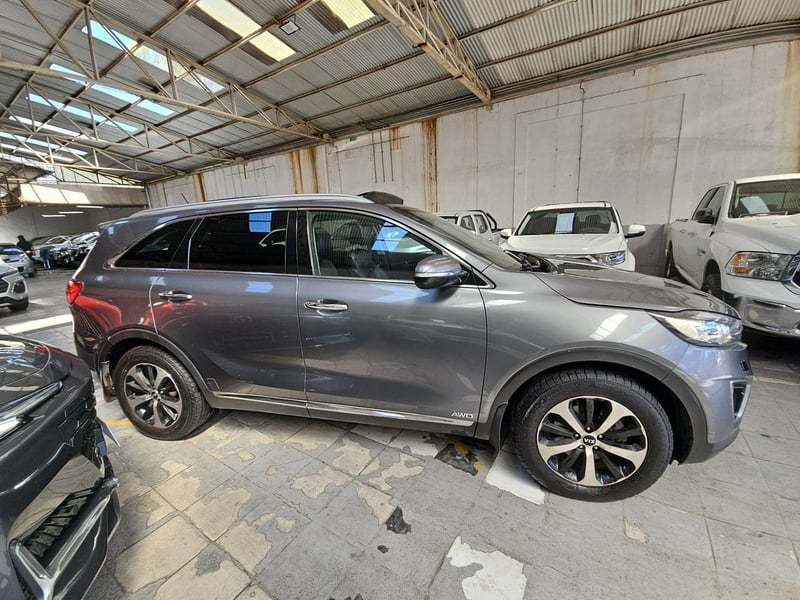 Kia SORENTO 2016 - Imagen 9 de 15
