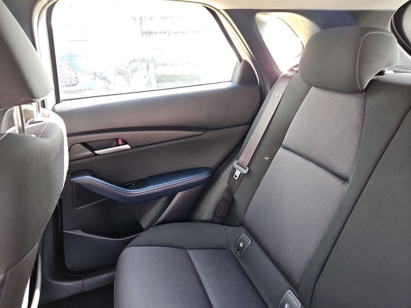 Mazda CX-30 2022 - Imagen 11 de 15