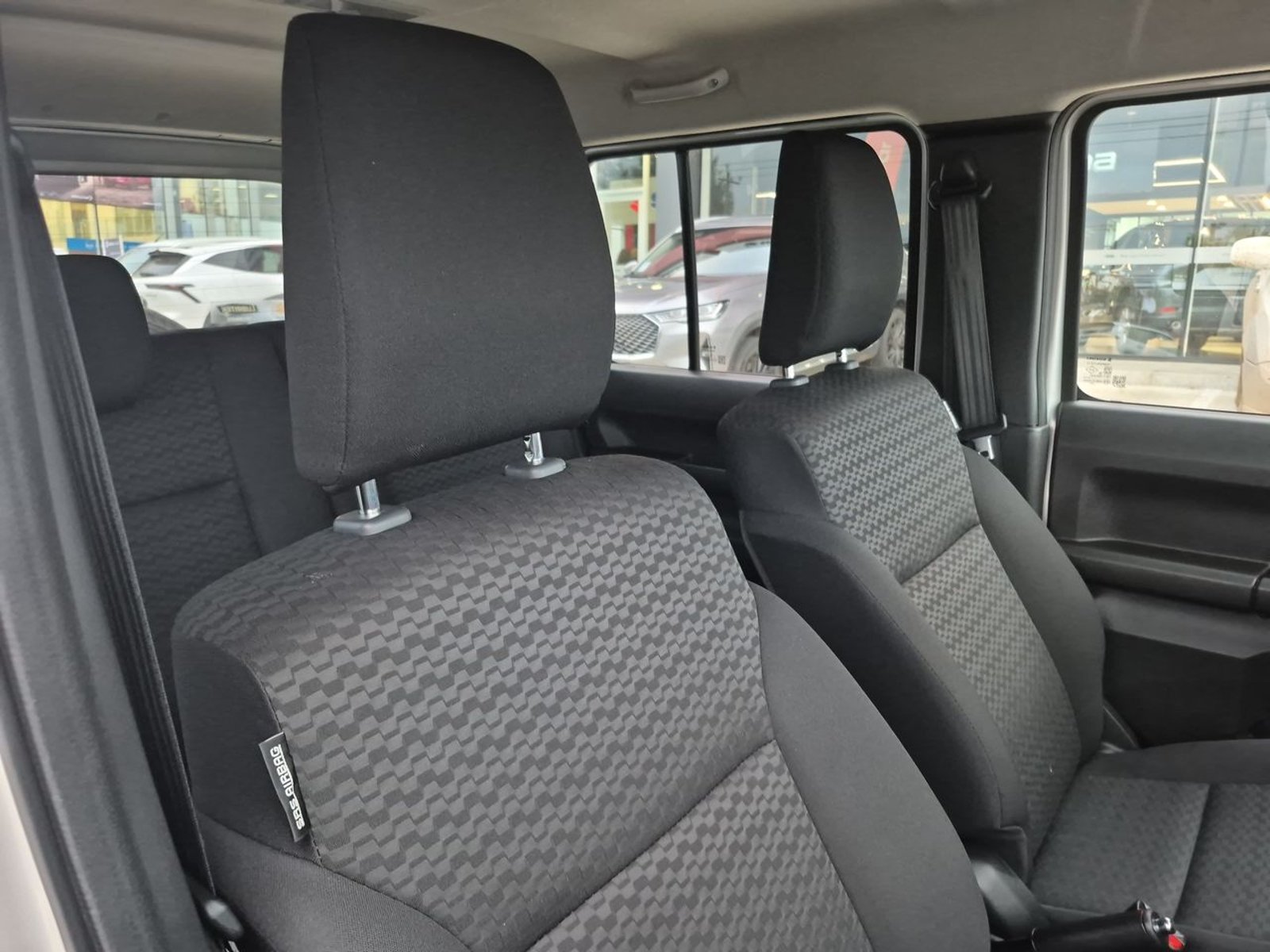 SUZUKI JIMNY 2025 - Imagen 11 de 15