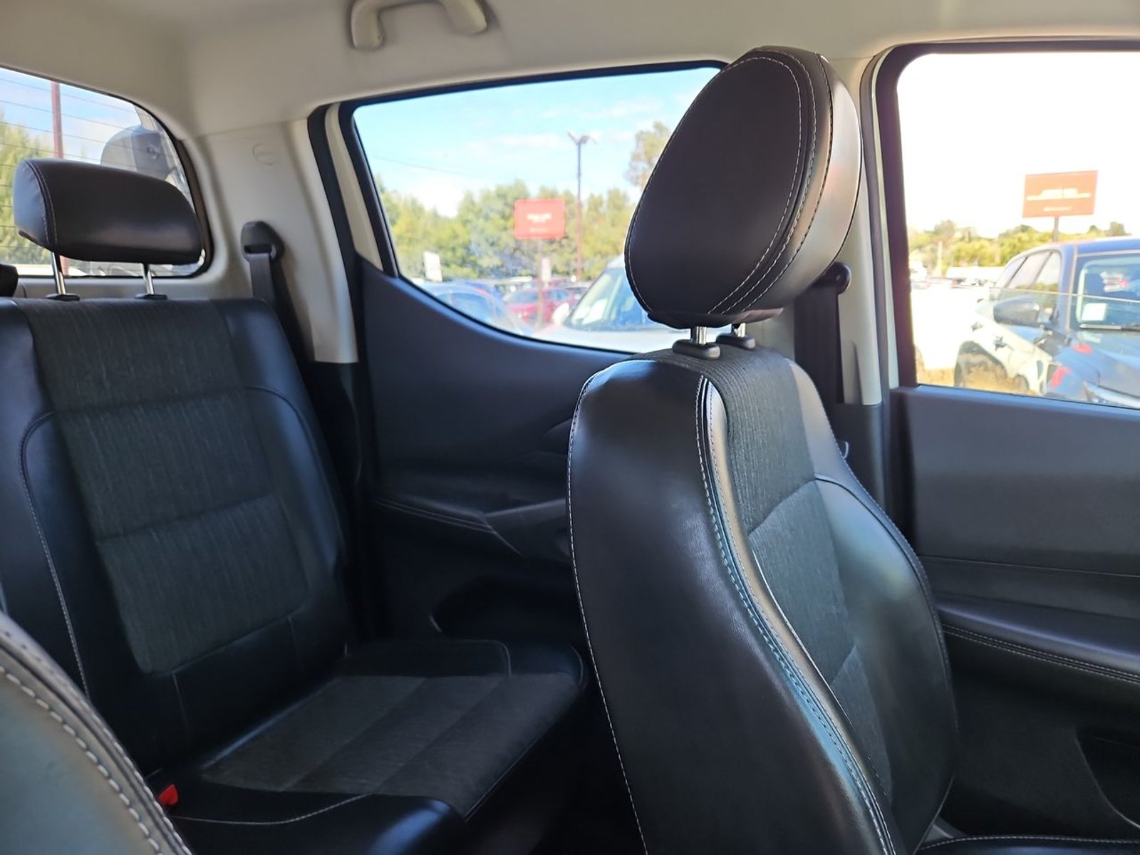 PEUGEOT LANDTREK 2022 - Imagen 13 de 15