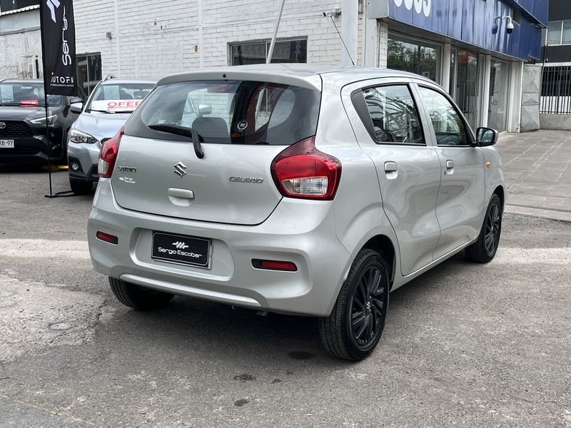 Suzuki CELERIO 2024 - Imagen 8 de 15