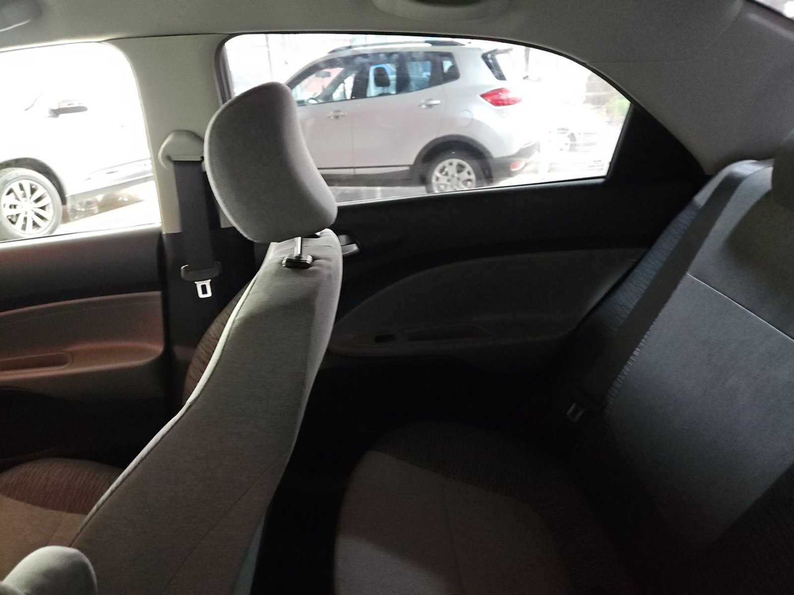 KIA SOLUTO 2025 - Imagen 10 de 15