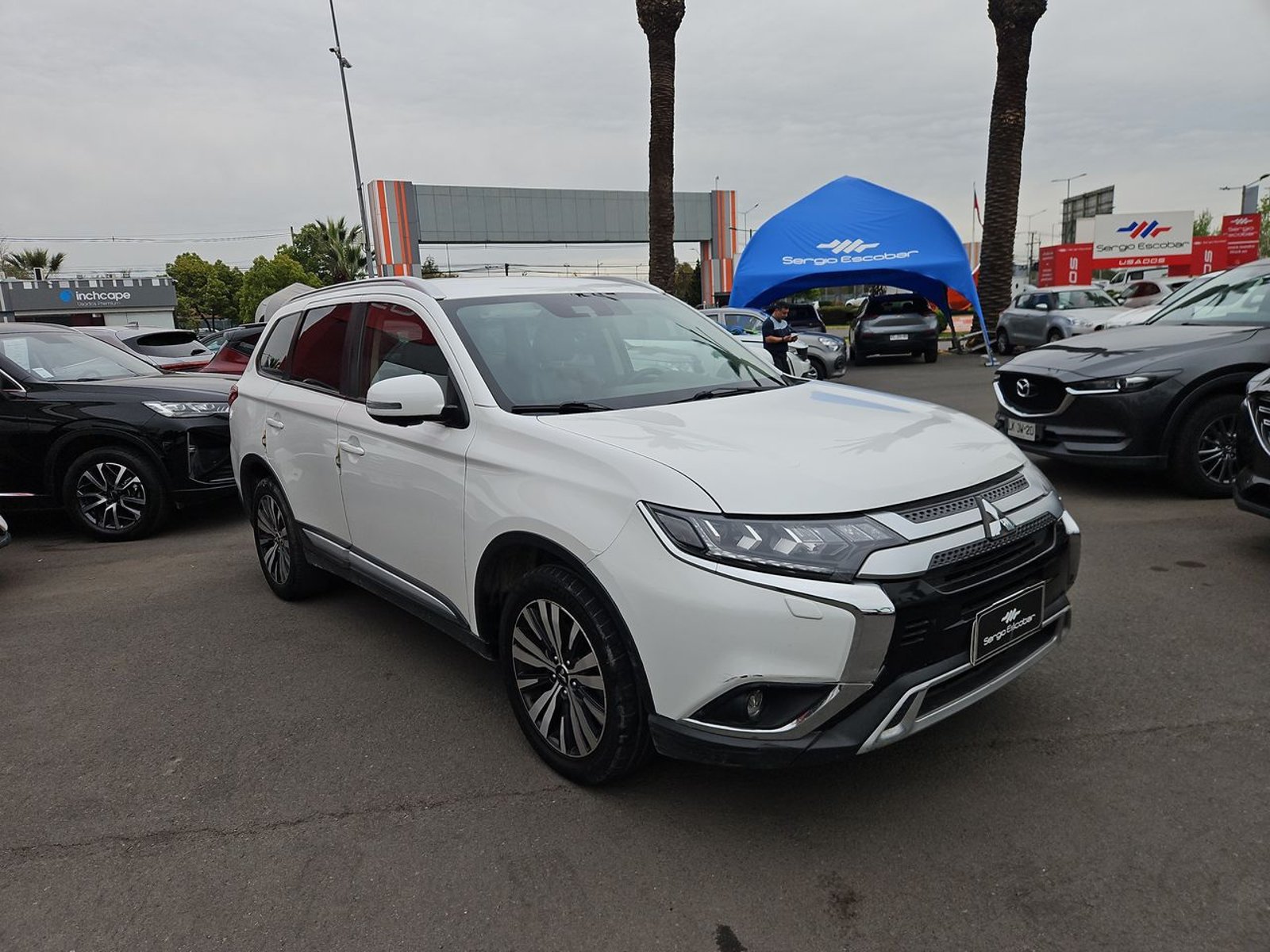 Mitsubishi OUTLANDER 2022 - Foto 3 de 15