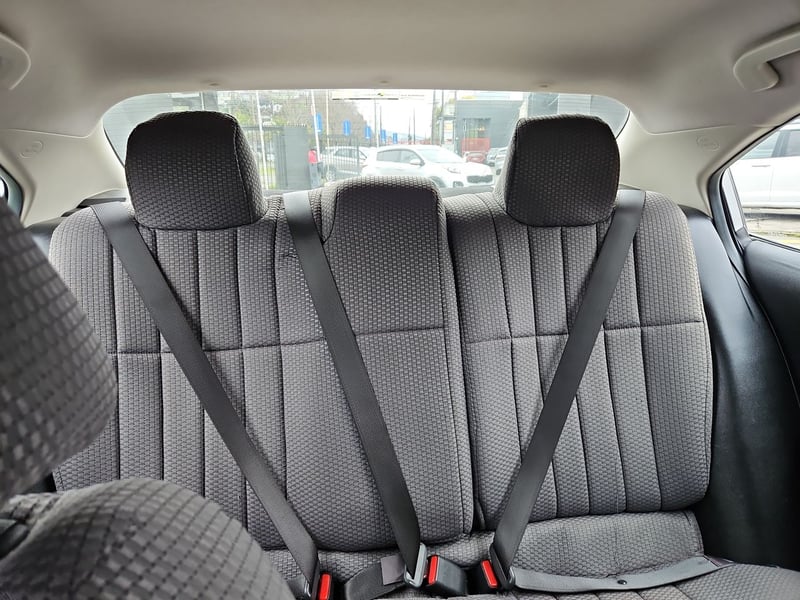 Toyota COROLLA 2023 - Imagen 12 de 15