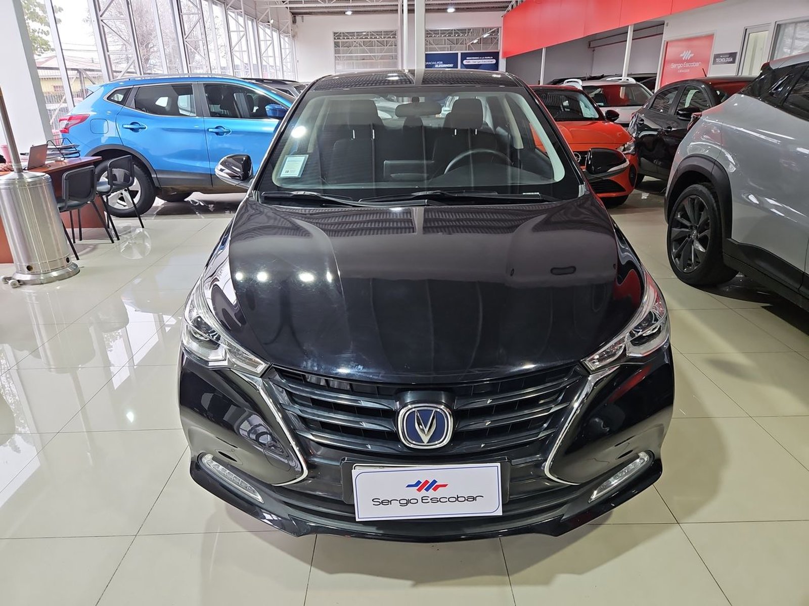 Changan ALSVIN 2025 - Imagen 3 de 15