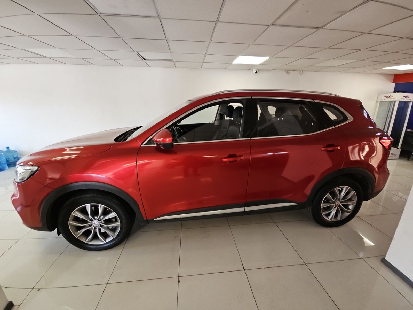 MG HS 2023 - Foto 5 de 15