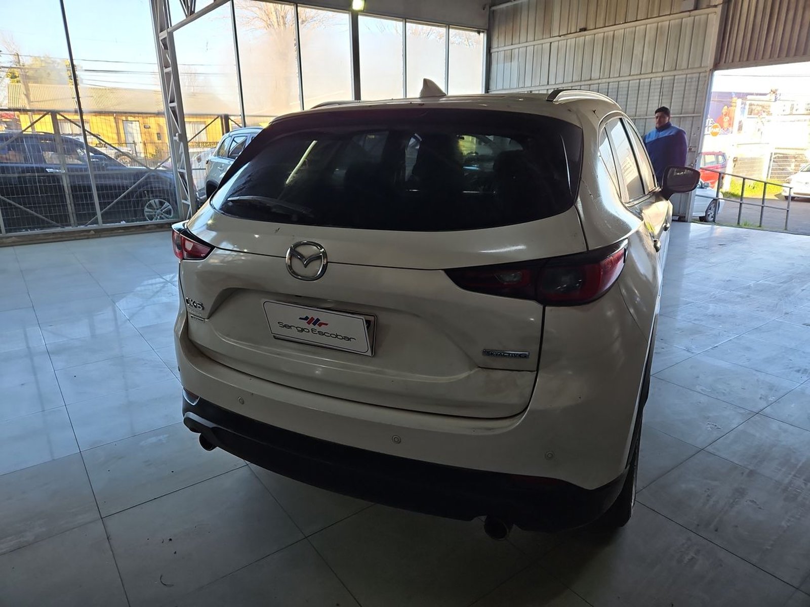MAZDA CX-5 2023 - Imagen 6 de 15