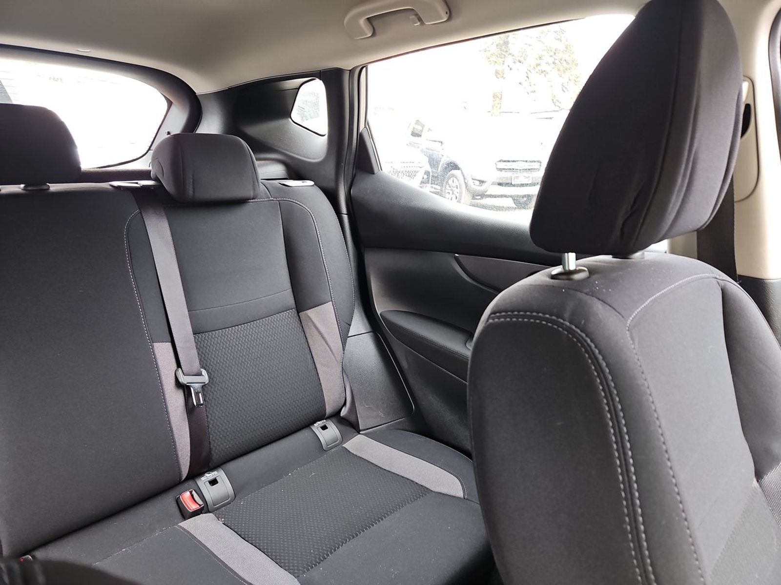 NISSAN QASHQAI 2021 - Imagen 13 de 15