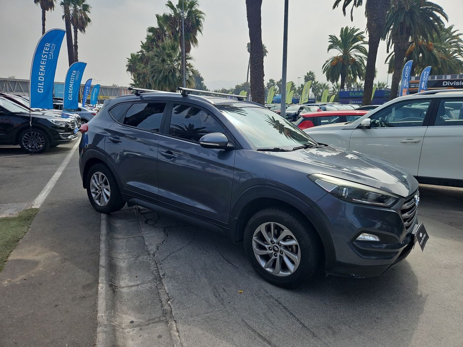Hyundai TUCSON 2016 - Foto 2 de 15