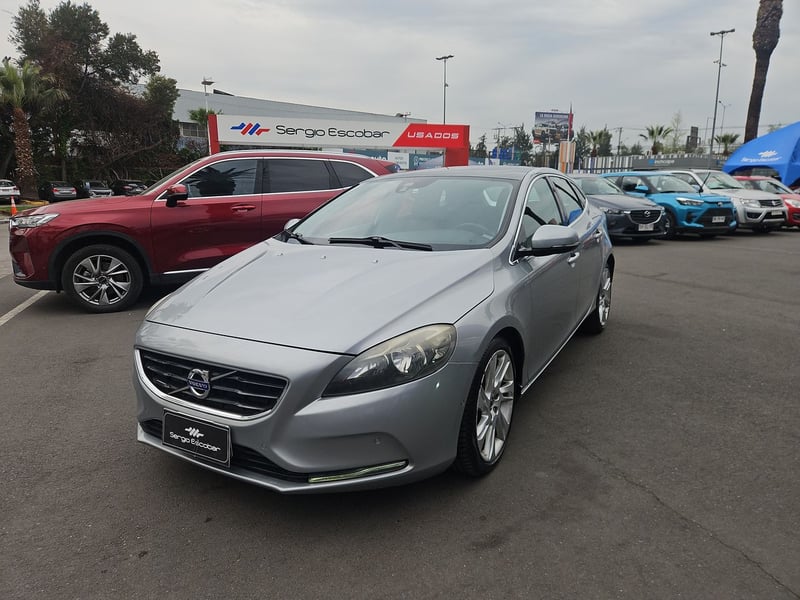 Volvo V40 2014 - Imagen 4 de 15