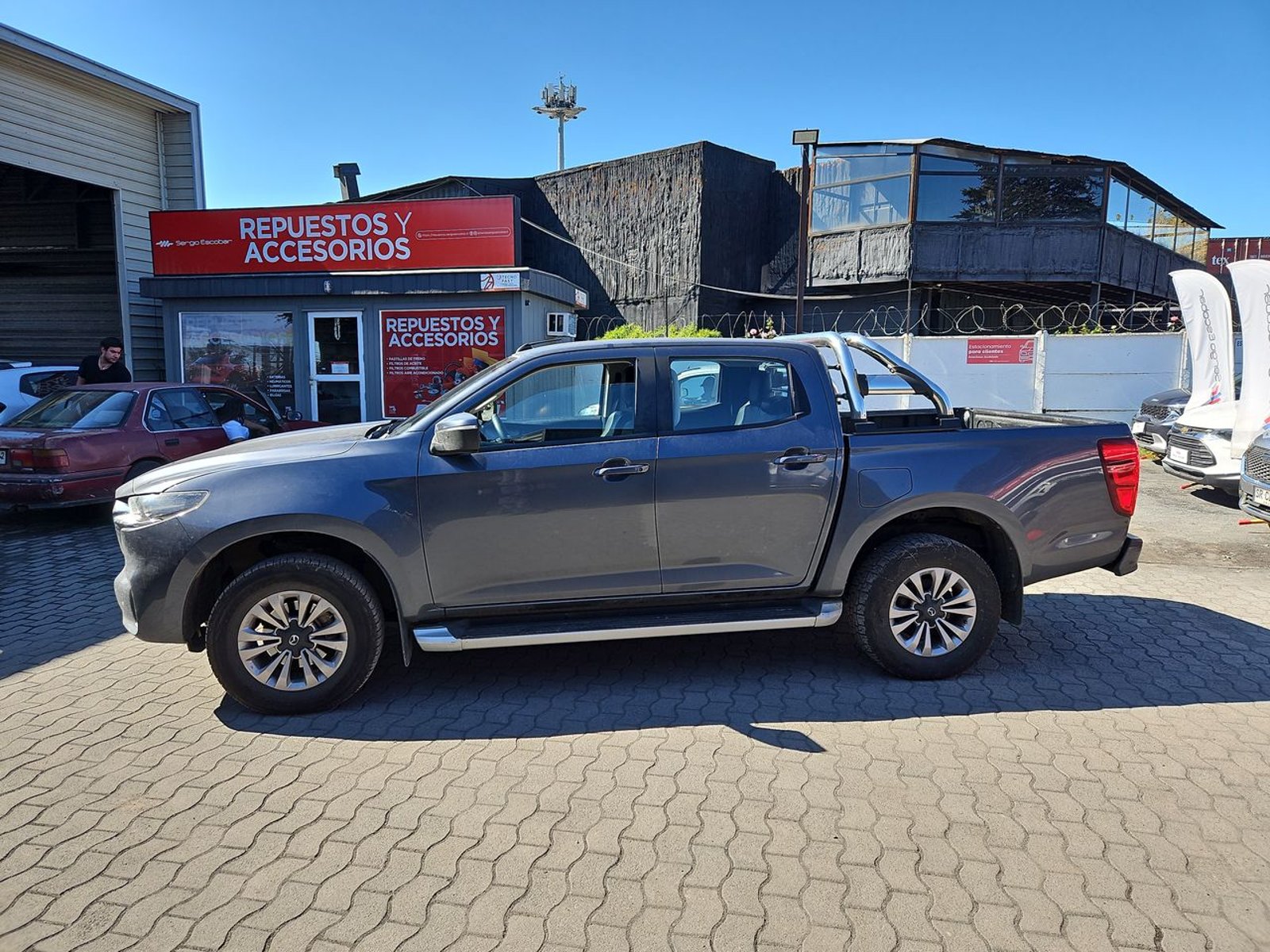 MAZDA BT-50 2023 - Imagen 9 de 15