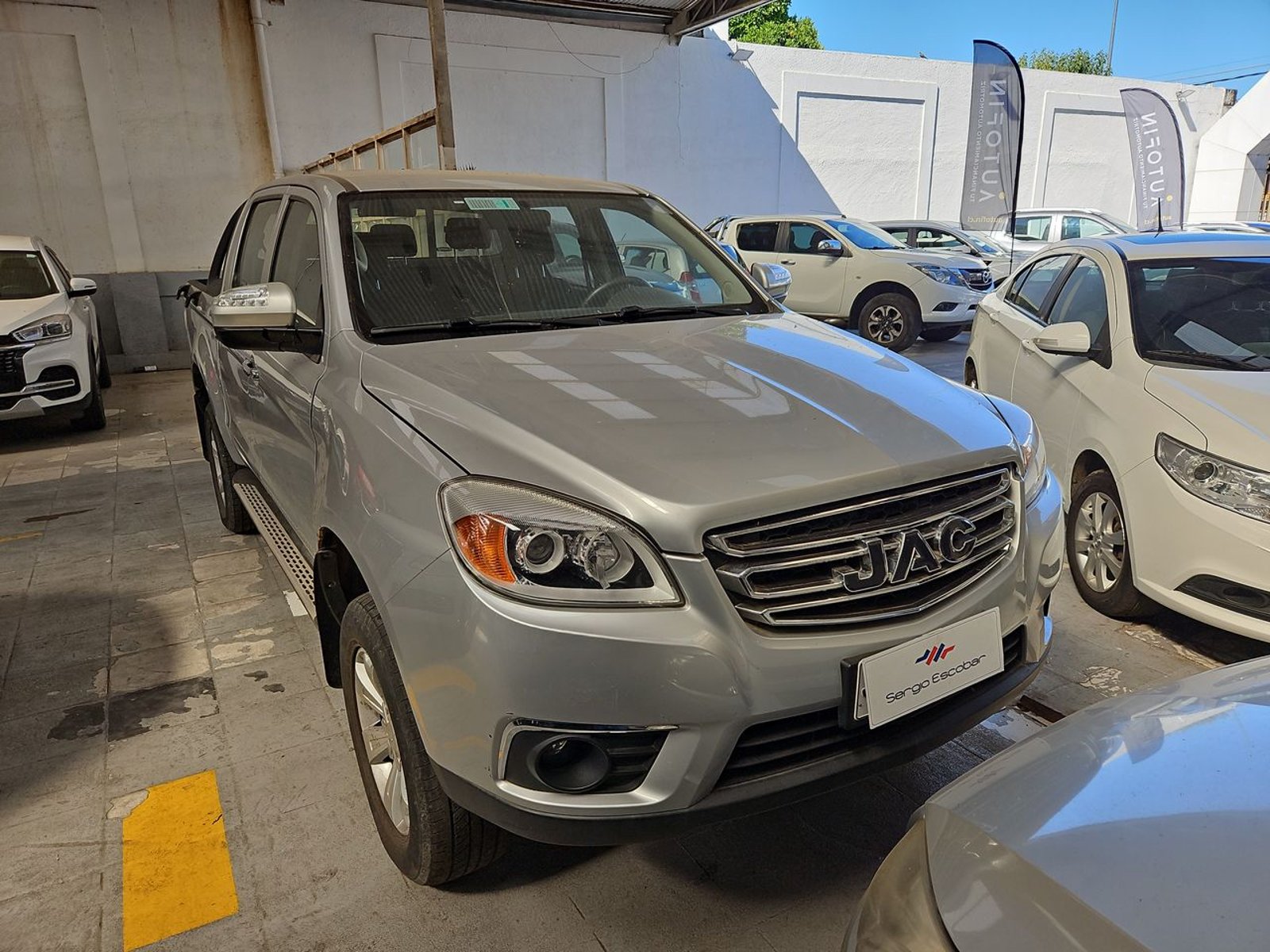 JAC T6 2023 - Foto 2 de 15