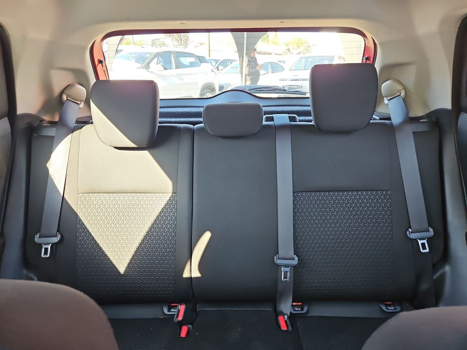 SUZUKI SWIFT 2023 - Imagen 12 de 15