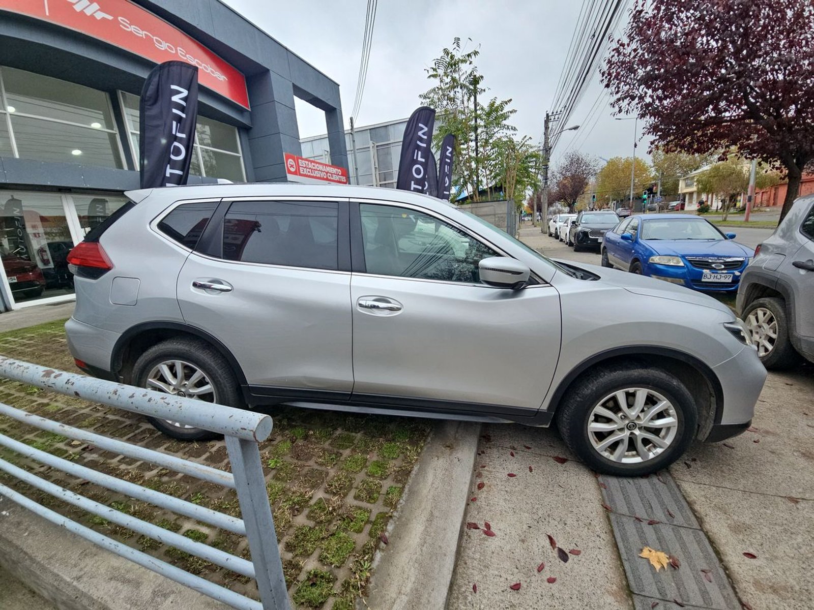 Nissan X-TRAIL 2023 - Foto 5 de 15