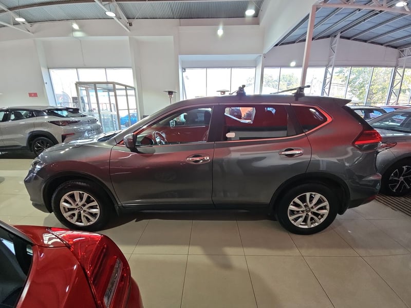 Nissan X-TRAIL 2018 - Imagen 9 de 15
