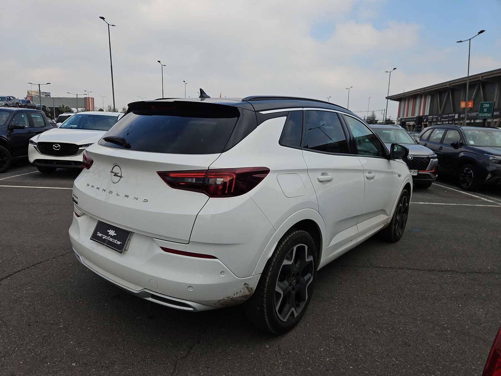 Opel GRANDLAND 2024 - Imagen 8 de 15