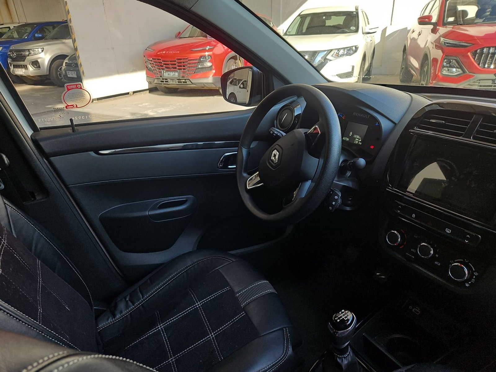 RENAULT KWID 2024 - Imagen 15 de 15