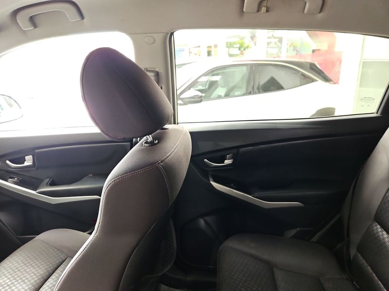 SsangYong KORANDO 2014 - Imagen 10 de 15
