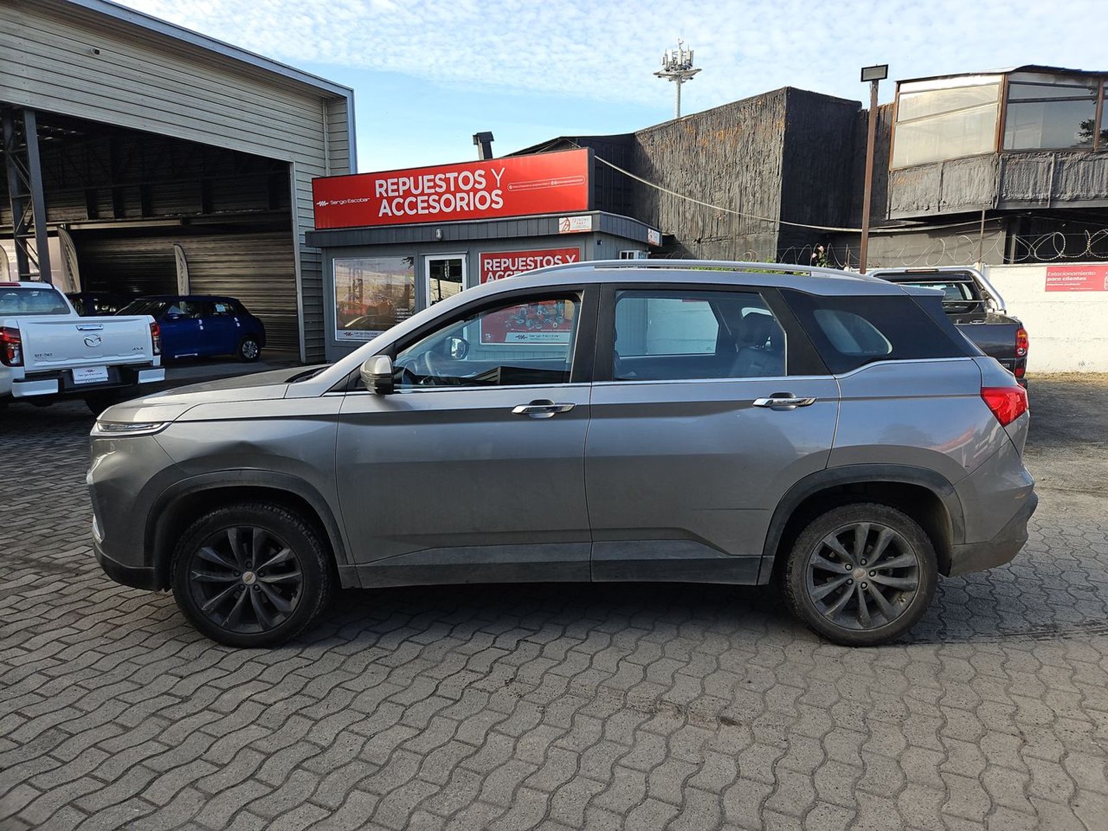CHEVROLET CAPTIVA 2022 - Imagen 9 de 15