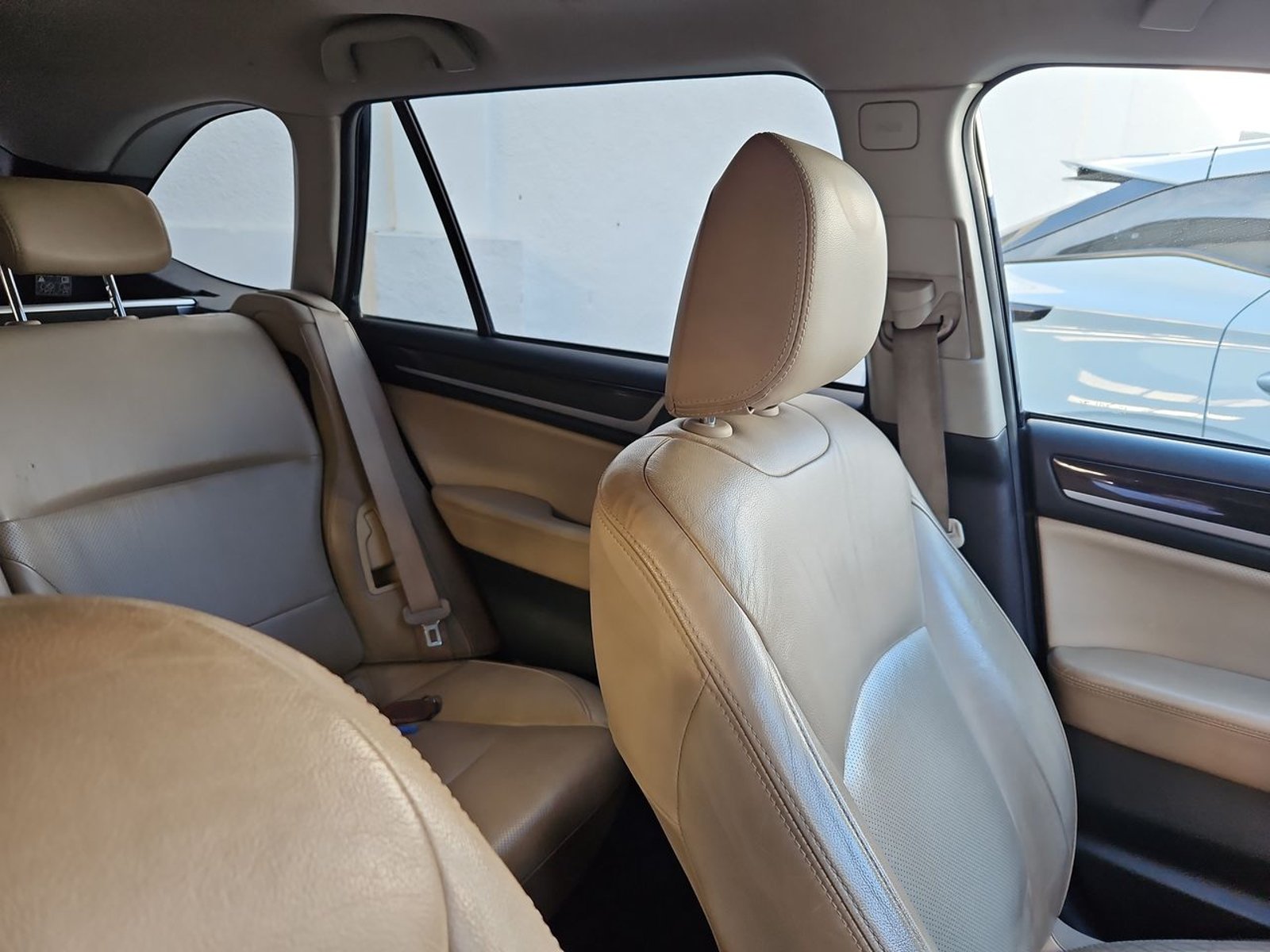 SUBARU OUTBACK 2015 - Imagen 13 de 15