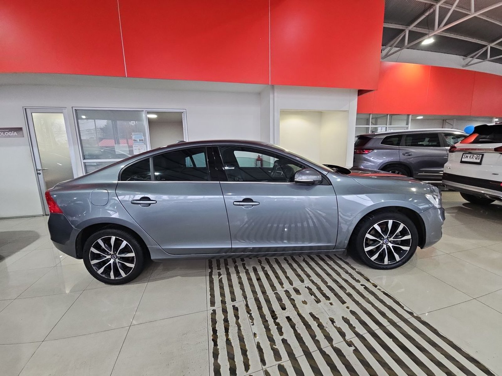 Volvo S60 2018 - Foto 5 de 15