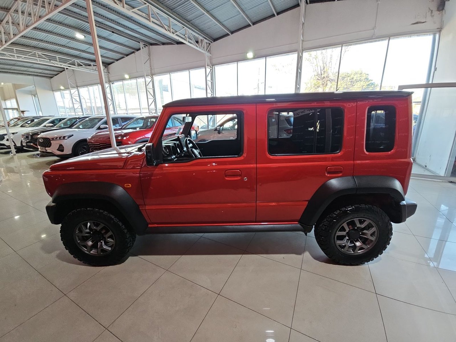 SUZUKI JIMNY 2024 - Imagen 9 de 15