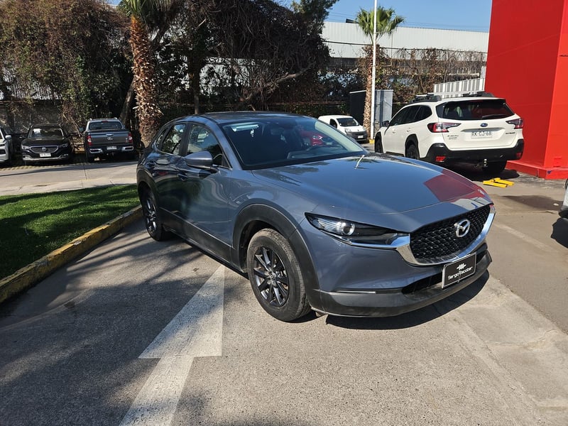 Mazda CX-30 2021 - Imagen 3 de 15
