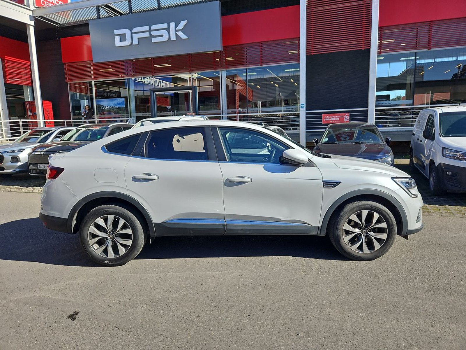 Renault ARKANA 2022 - Foto 5 de 15