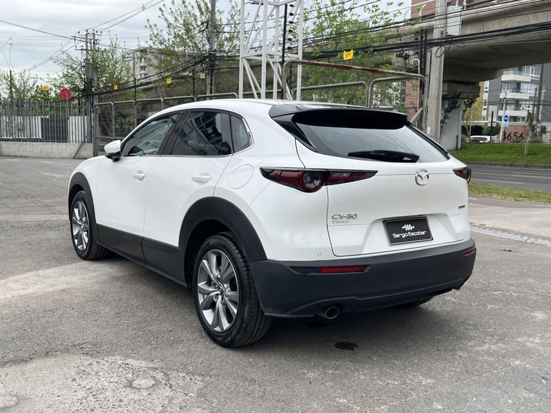 Mazda CX-30 2024 - Imagen 6 de 15