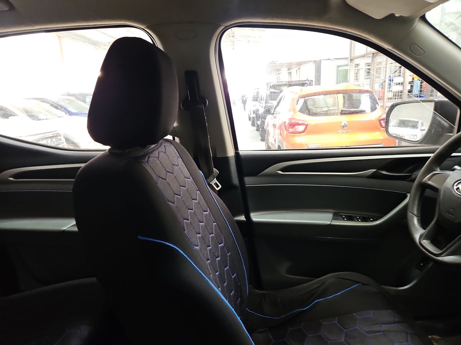 Maxus T60 2021 - Imagen 14 de 15