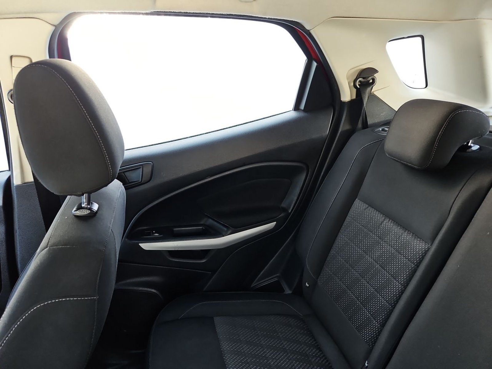 Ford ECOSPORT 2018 - Imagen 11 de 15