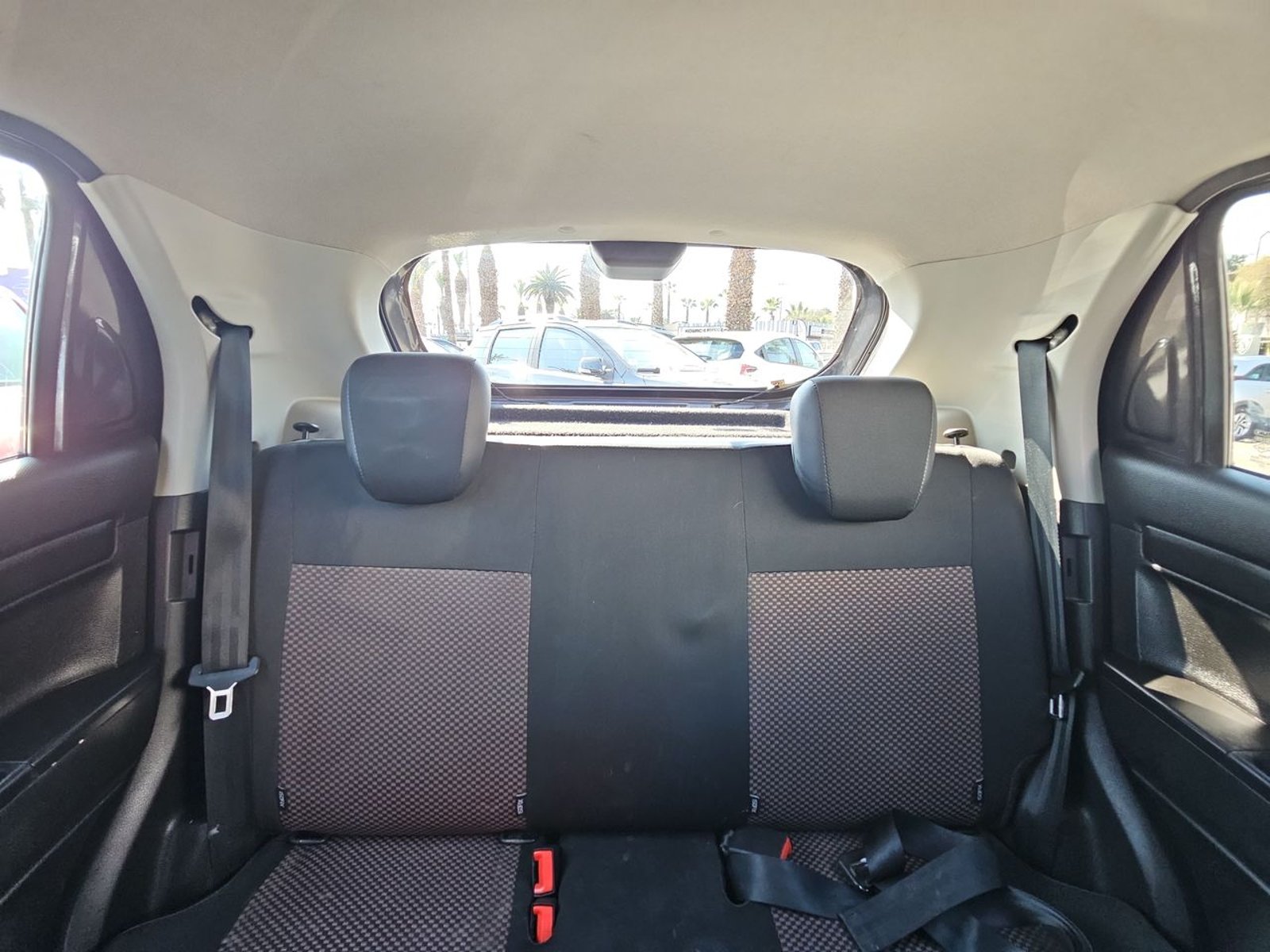 Suzuki S-PRESSO 2024 - Imagen 14 de 15