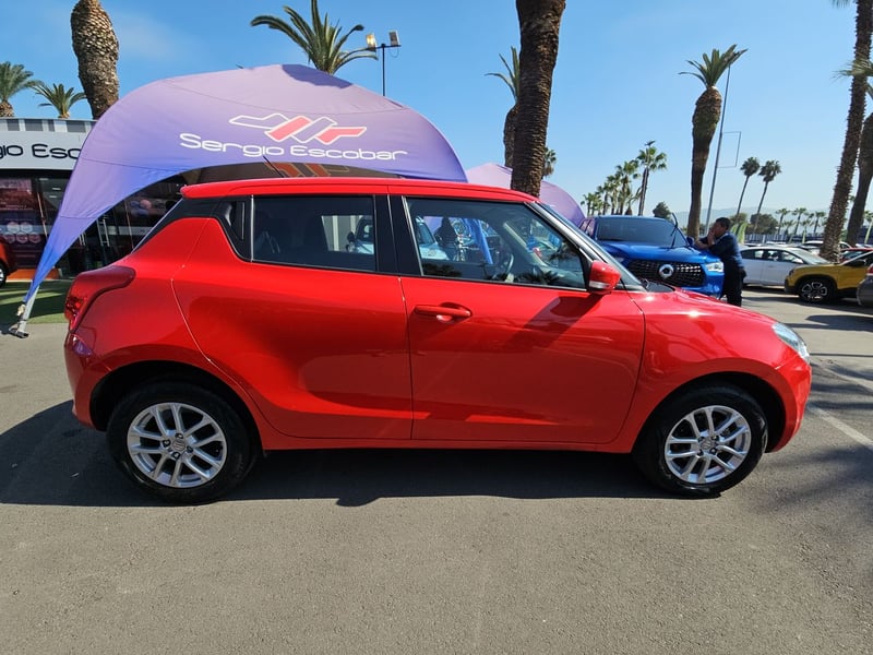 Suzuki SWIFT 2022 - Imagen 9 de 15