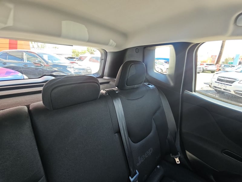 Jeep RENEGADE 2018 - Imagen 15 de 15