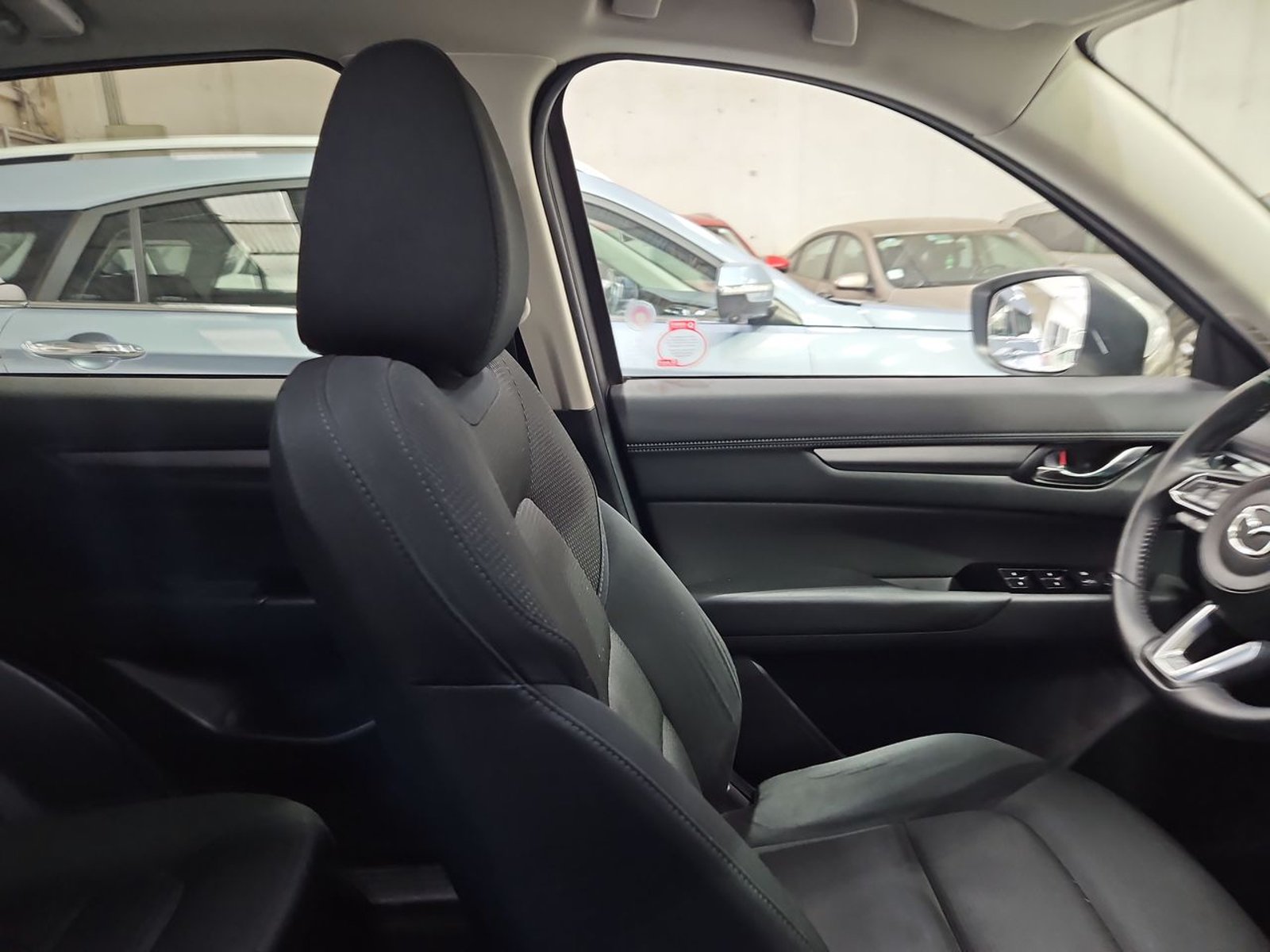 MAZDA CX-5 2023 - Imagen 14 de 15