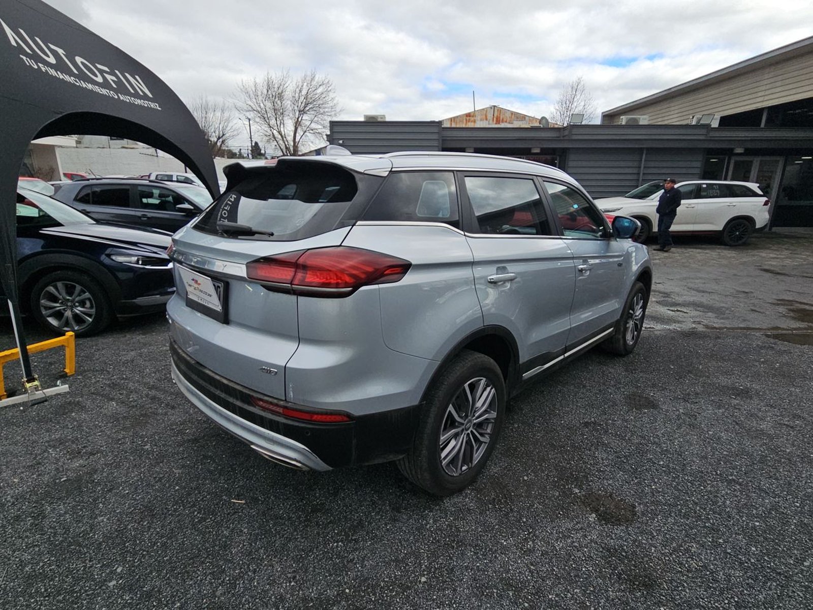 Geely AZKARRA 2023 - Imagen 6 de 15
