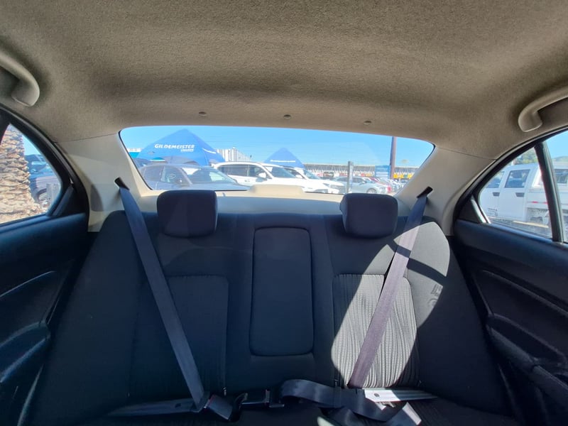 Suzuki DZIRE 2020 - Imagen 13 de 15