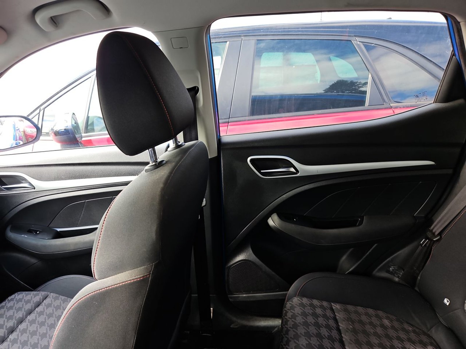 MG ZX 2021 - Imagen 10 de 15