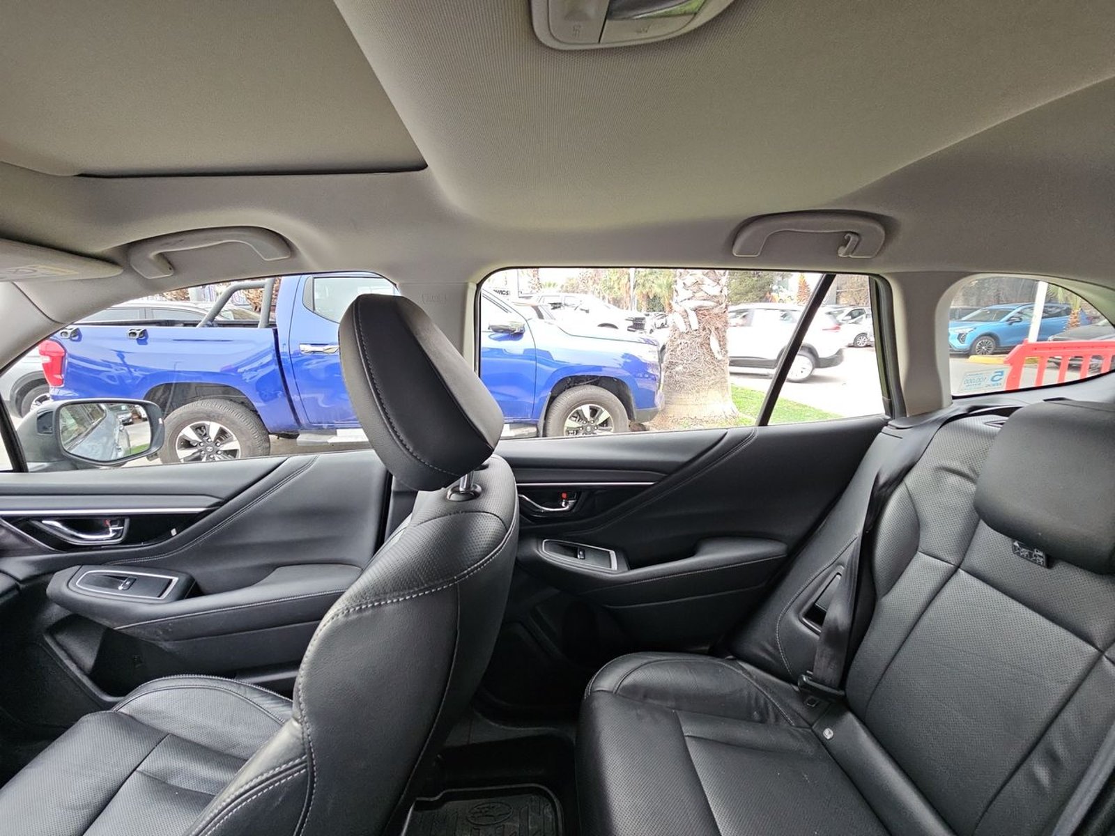 Subaru OUTBACK 2022 - Imagen 12 de 15