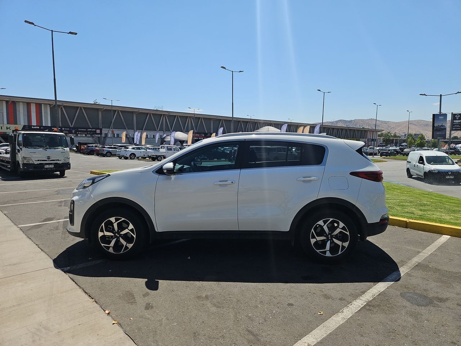 KIA SPORTAGE 2022 - Imagen 5 de 15