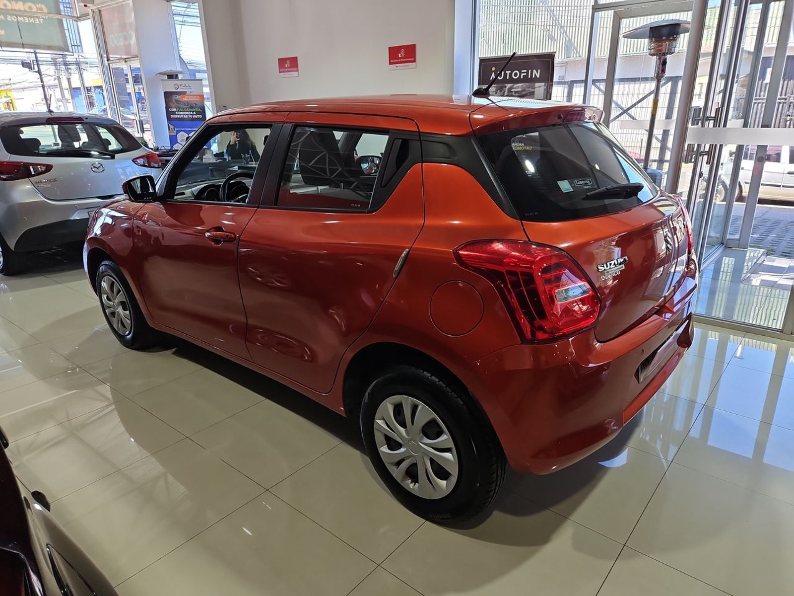 Suzuki SWIFT 2022 - Imagen 8 de 15